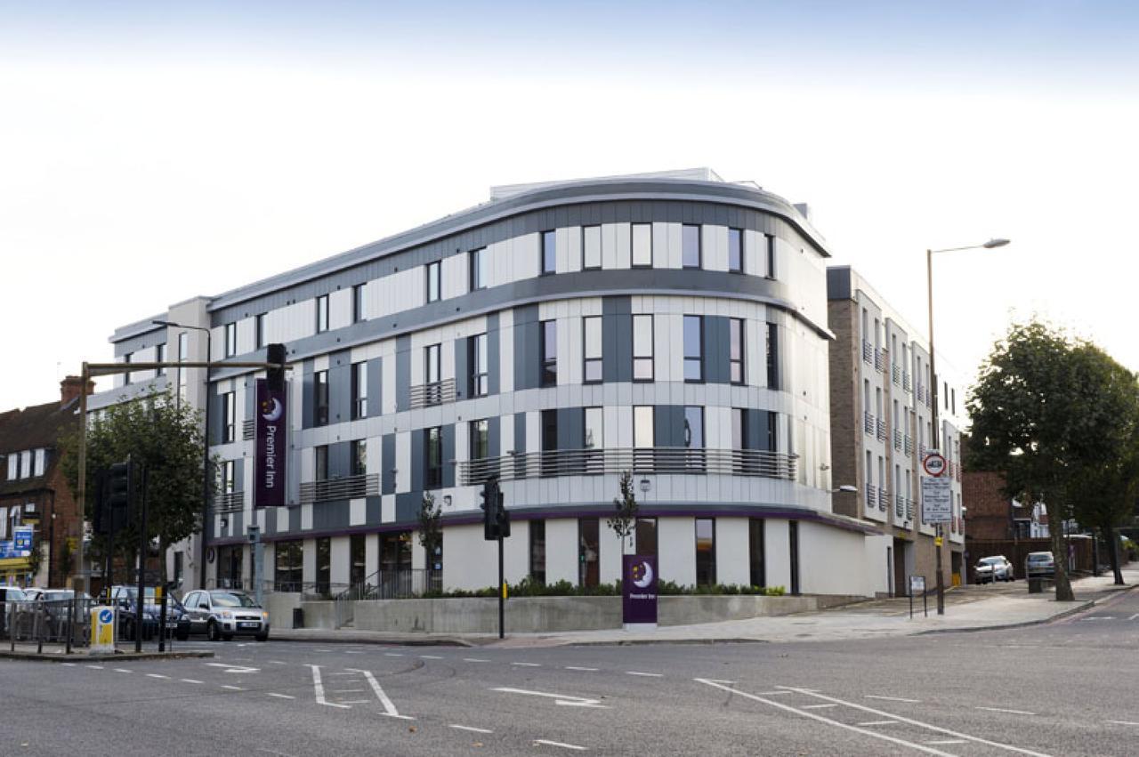 Premier Inn London Eltham Exterior photo