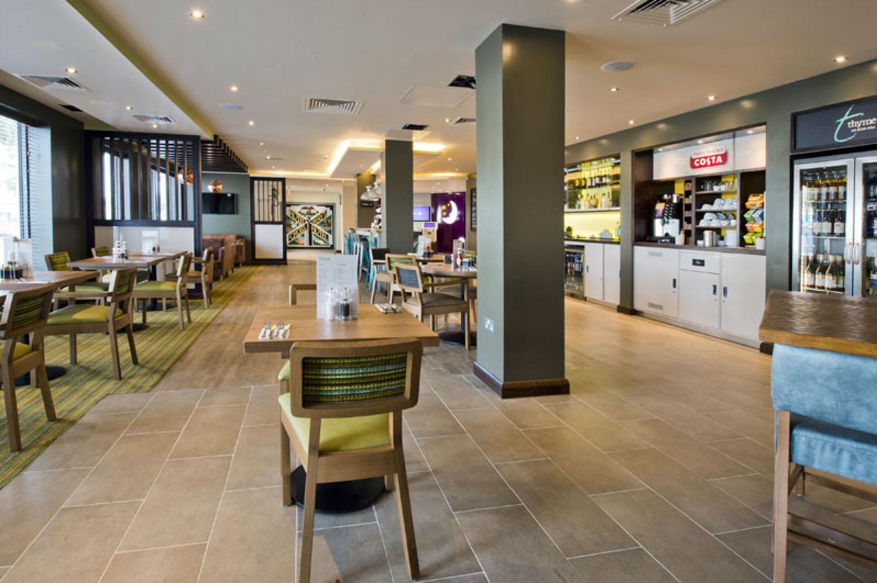 Premier Inn London Eltham Exterior photo